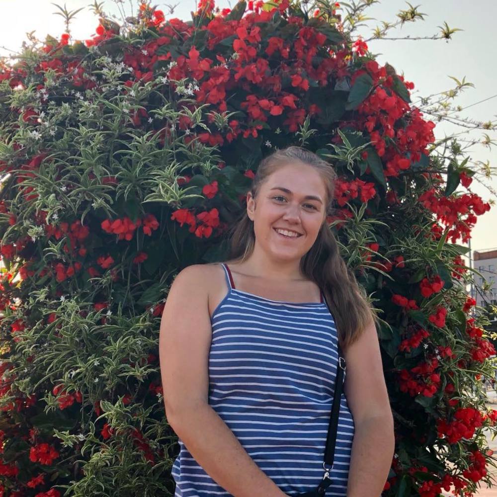 Meet your Posher, Ali